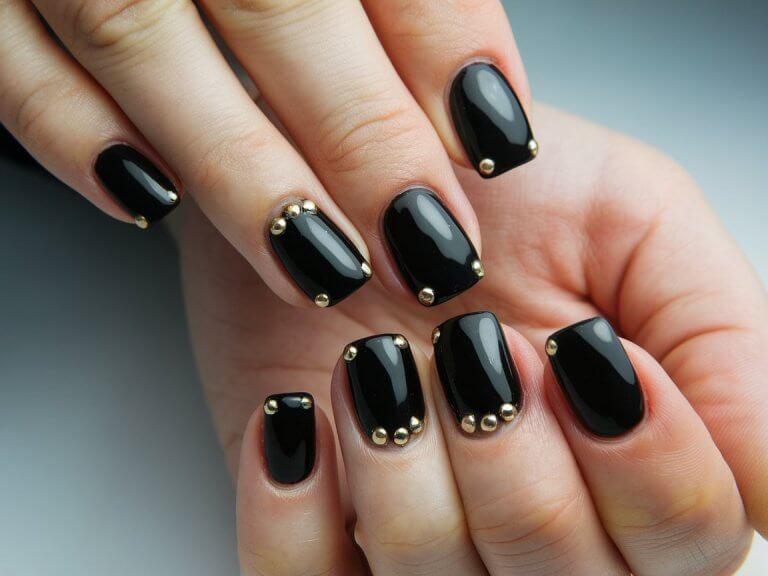 Black Short Square Acrylic Nails – Bold, Sleek, and Modern